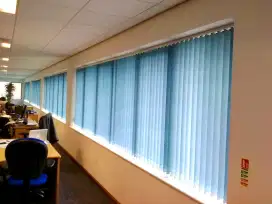 Gorden rumah kantor