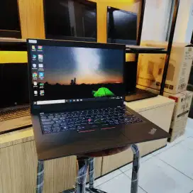 Laptop Lenovo thinkpad x395 ryzen 5 pro RAM 8/SSD 256GB