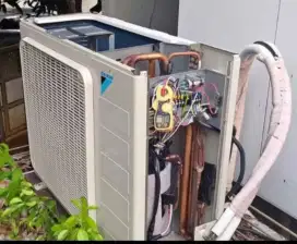 Bongkar pasang ac,service ac,cuci ac,isi freon dll