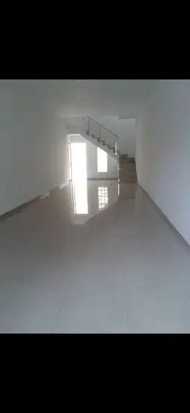 sewa ruko tengah kota, sangat strategis,pusat kota