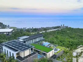 STUNNING OCEAN VIEW VILLA IN ULUWATU