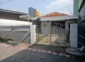 Disewakan Rumah Jl Lidah Wetan