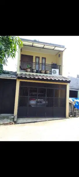 Jual Rumah Tingkat di Cinere Depok siap huni murah