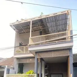 Turun Harga Rumah Dijual Di Perum. Jambangan Surabaya Selatan