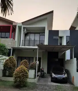 Dijual rumah siap huni dekat dengan Stasiun LRT Harjamukti Cibubur