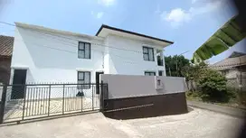 plus kolam renang Setiabudi Bandung