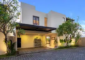 LUXURY PRIVATE VILLA IN PABEAN BEACH