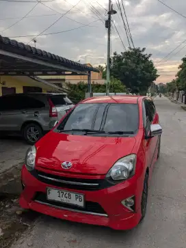 Toyota agya TRD 2016