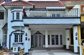 DIJUAL CEPAT RUMAH DEPAN TAMAN BARU SELESAI RENOVASI