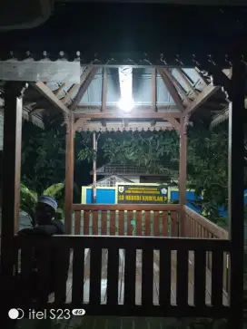 Gazebo bahan jati tua 2x2,5