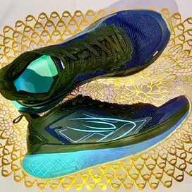 Sepatu Running 910 Ekiden Glide Size 39