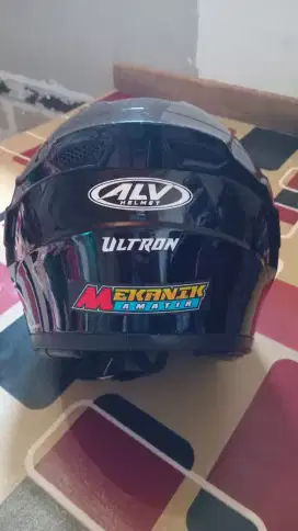Helm Alv Ultron