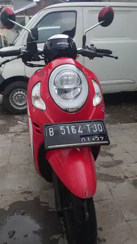 SCOOPY TAHUN REGISTRASI 2022
