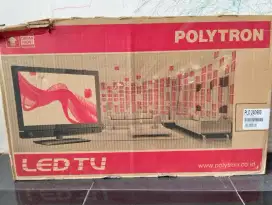 TV LED Polytron PLD 24D900 murah bisa nego