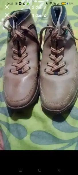 Jual sepatu pria