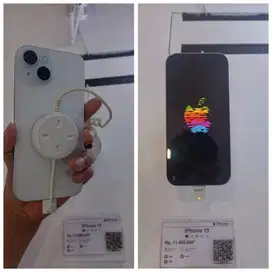 seGampang itu dapetin cicilan iPhone 15 promo 0% di Home Credit