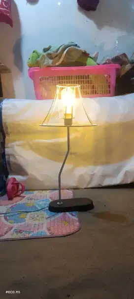 Lampu Tidur Estetik Vintage