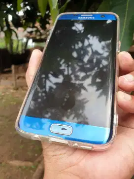S7 edge sebatang kara
