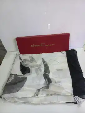 Salvatore Ferragamo Scraf second original