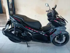 KM 400 Perak YAMAHA AEROX 2024 LIKE NEW