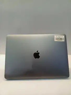 MacBook Pro 2020 i7 8/256 Grey