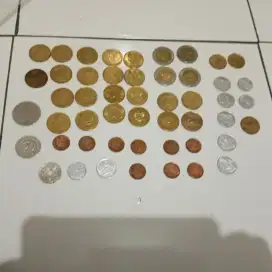 di jual uang kertas dan uang koin jaman jadul