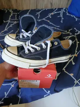 Sepatu converse 70s low size 40