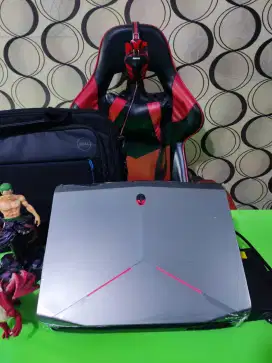 Laptop ALIENWARE 14 RAM 16GB + 3 Chanel storage