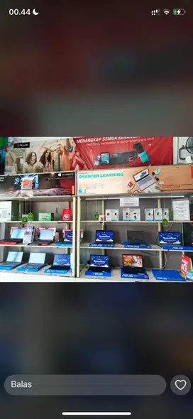 SEGAMPANG ITU MENDAPATKAN LAPTOP ASUS