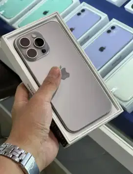 Harga miring Iphone 15 pro max titanium bisa kredit cukup ktp