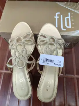 Sendal fladeo ukuran 36