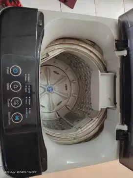 Mesin cuci Daewoo