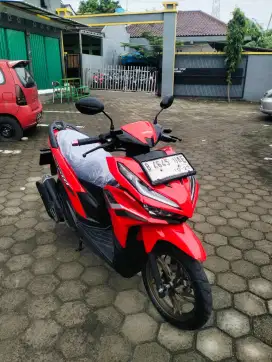 Bissmillah dijual motor Honda Vario gen 2 2022