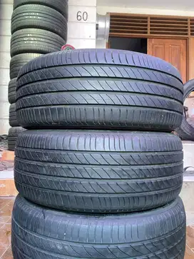 Ban Michelin Primacy 4  215 55 r17 2Pcs