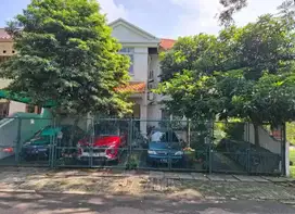 Dijual Rumah  Di Puspita Loka Bsd City