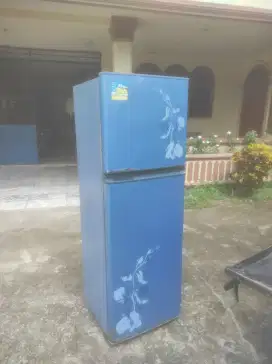 Kulkas Sharp 2pintu