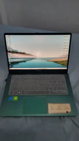 Laptop Asus Vivobook S14