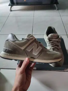Sepatu new balance 574 Size 44