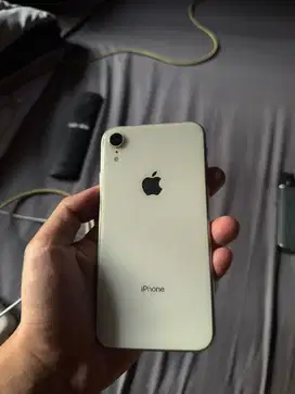 iPhone Xr 128 GB Whitelist Inter