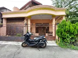 Di Sewakan Rumah, Fasilitas Lengkap, Lokasi Strategis & Bebas Banjir
