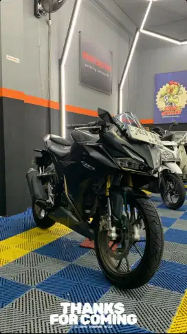 Honda CBR150R ABS Tahun 2023 Dominator Matte Black