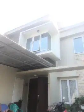 Rumah di jual di Perumahan Harvest City Cluster Rosemary