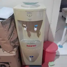 Jual dispenser galon atas bagus