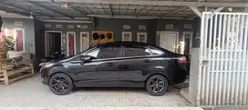 Ford Fiesta 2012 (nego)