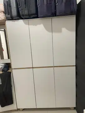 Lemari 3 Pintu Second