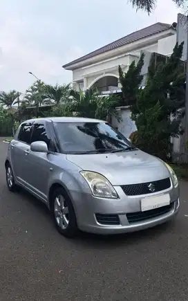 Dijual swift st 2009 automatic