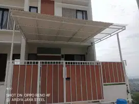 Kanopi alderon teras depan