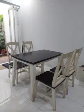Preloved - Dijual Cepat! Meja Makan Skandinavian