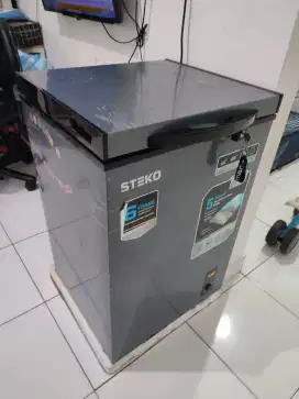 Freezer Kulkas Steko 100L