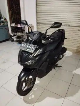 DIJUAL VARIO 160 HITAM